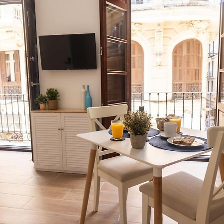 Apartamento Especeria Blue By #Cuatrocallesflats Malaga Exterior photo