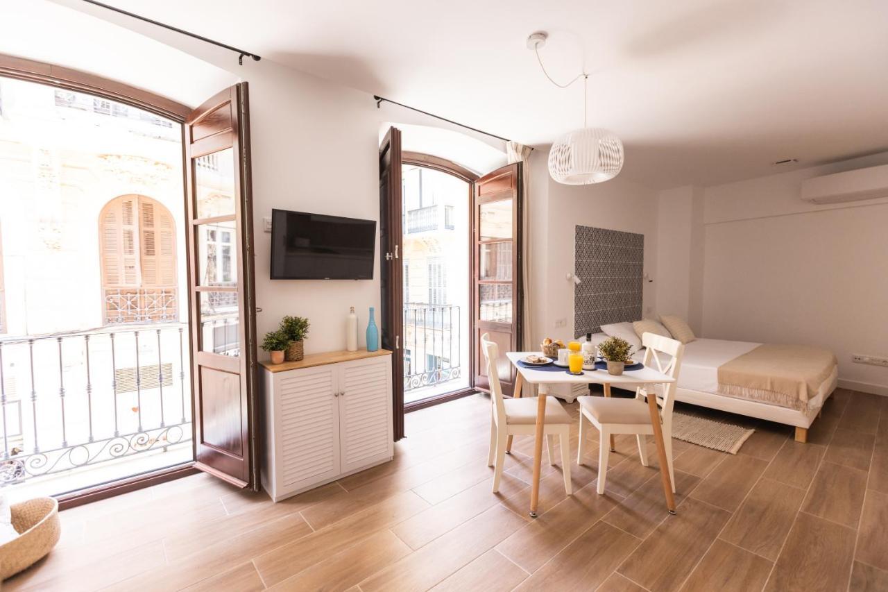 Apartamento Especeria Blue By #Cuatrocallesflats Malaga Exterior photo